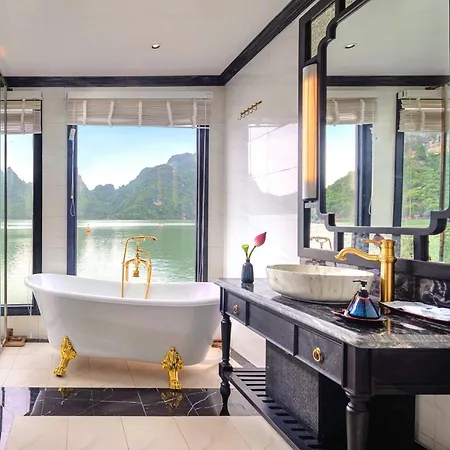 Le Journey Luxury Cruise Hotel Ha Long Exterior photo