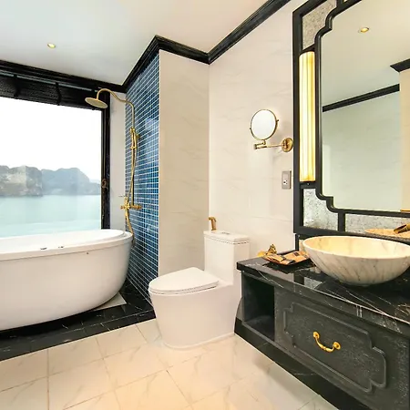 Le Journey Luxury Cruise Hotel Ha Long Exterior photo