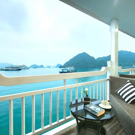 Le Journey Luxury Cruise Hotel Ha Long Exterior photo